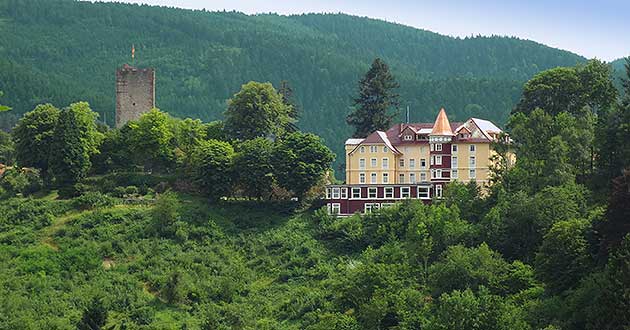 Urlaub im Schlosshotel im Schwarzwald, Urlaub zwischen Offenburg, Freudenstadt, Villingen-Schwenningen und Freiburg im Breisgau