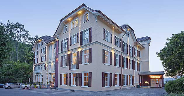 Urlaub im Schlosshotel im Schwarzwald, Urlaub zwischen Offenburg, Freudenstadt, Villingen-Schwenningen und Freiburg im Breisgau
